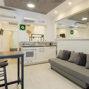 Historical Workshop - Fico Apartment